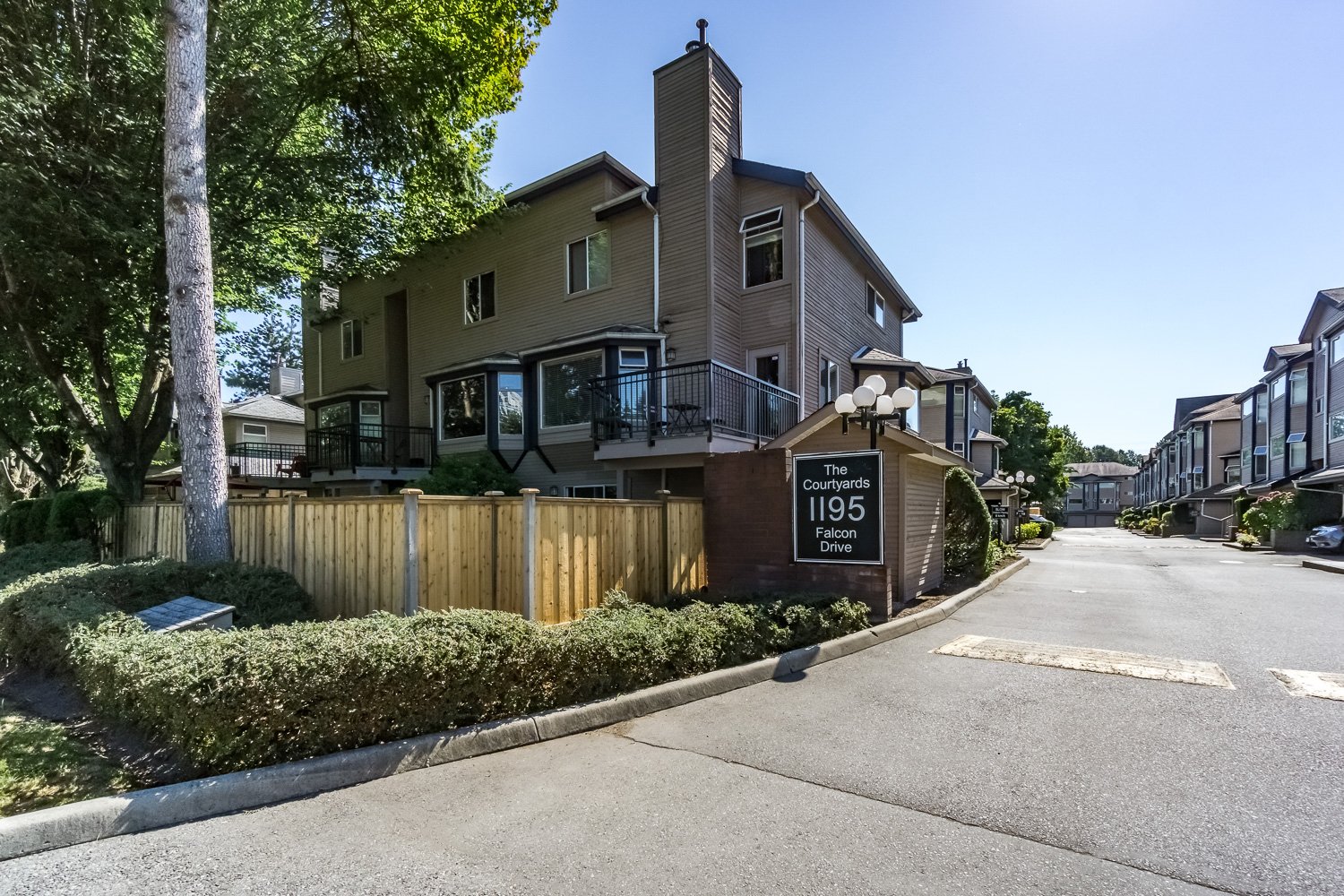 Sold Real Estate Property: 1 - 1195 Falcon Drive, Coquitlam, British Columbia, V3E 2H1
